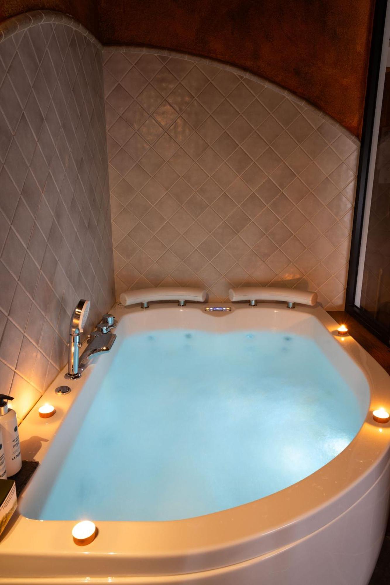 El Azufral - Adults Only 3*